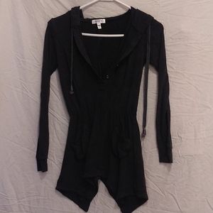 Handkerchief hooded shirt